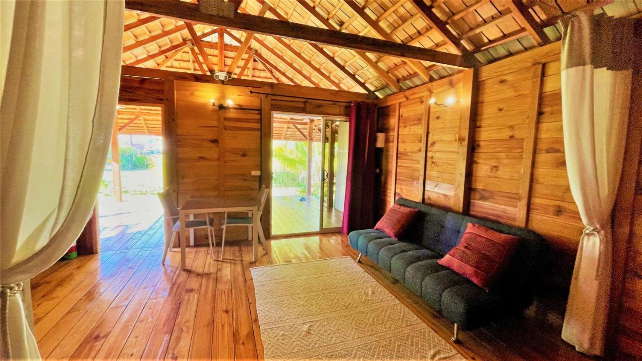 Raiatea - Orion Pool Bungalow Uturoa Exterior photo